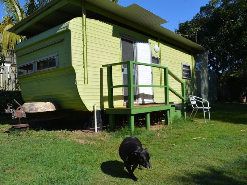 8-10 Marks Road, Russell Island QLD 4184