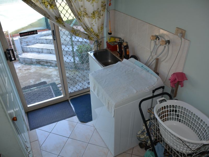 8-10 Marks Road, Russell Island QLD 4184