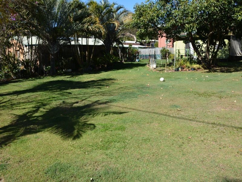 8-10 Marks Road, Russell Island QLD 4184