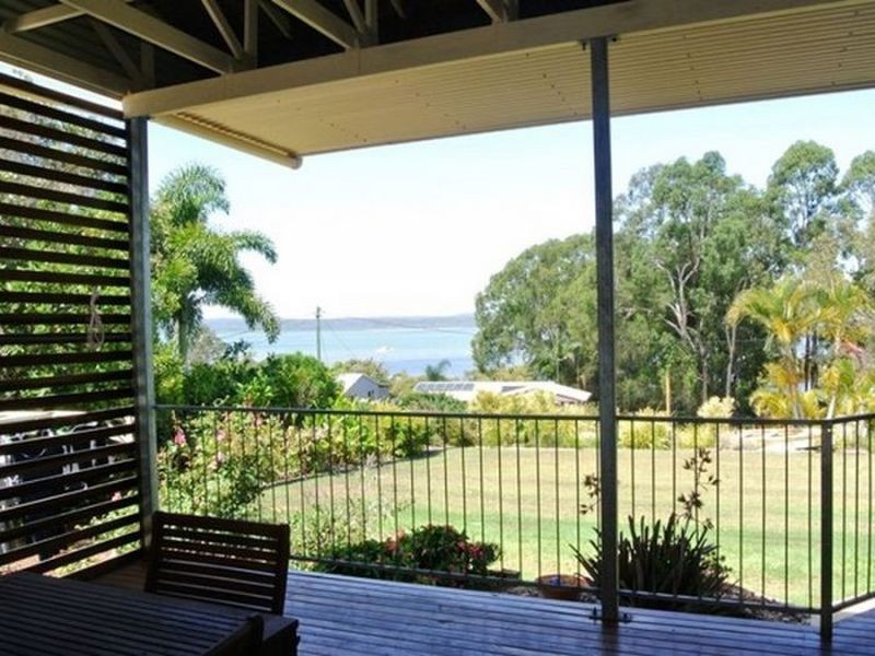 54 Ilya Street, Macleay Island QLD 4184