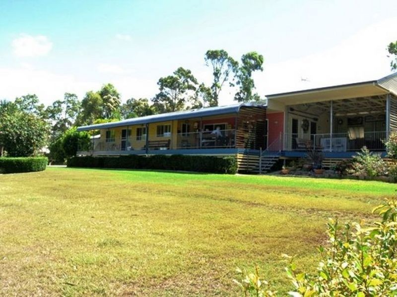 54 Ilya Street, Macleay Island QLD 4184