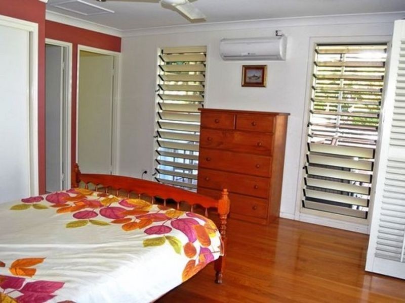 54 Ilya Street, Macleay Island QLD 4184