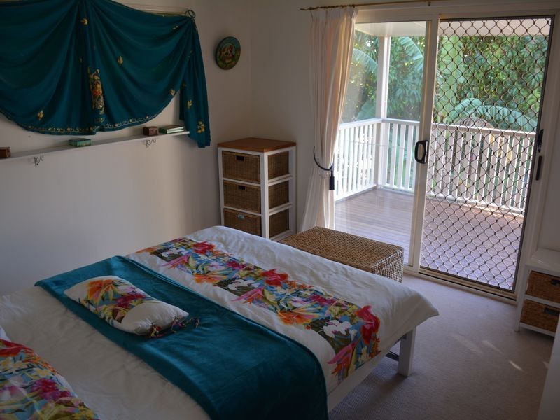 15 Douglas Street, Russell Island QLD 4184