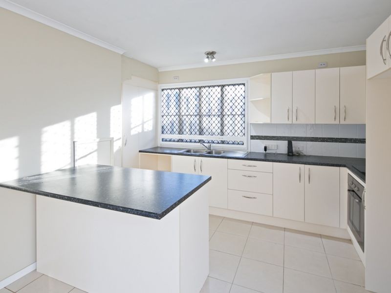 203 Cane Street, Redland Bay QLD 4165