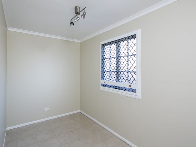 203 Cane Street, Redland Bay QLD 4165