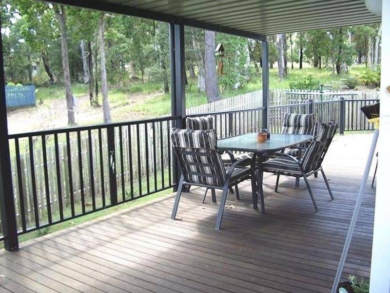 11 Cross Street, Macleay Island QLD 4184