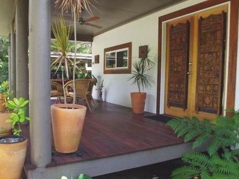 56 Alexander Street, Macleay Island QLD 4184