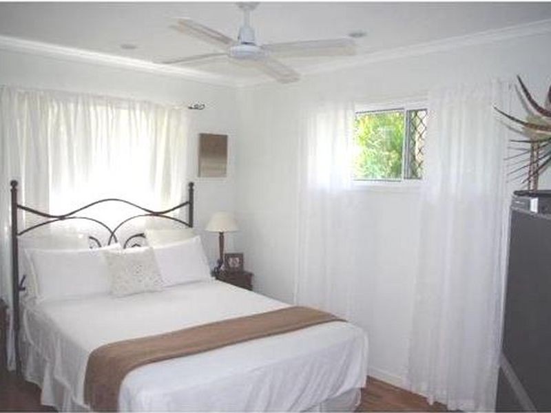 56 Alexander Street, Macleay Island QLD 4184
