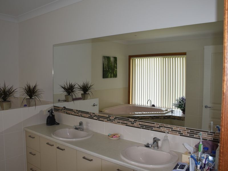 15 COOINGIE VIEW ROAD, Logan Village QLD 4207