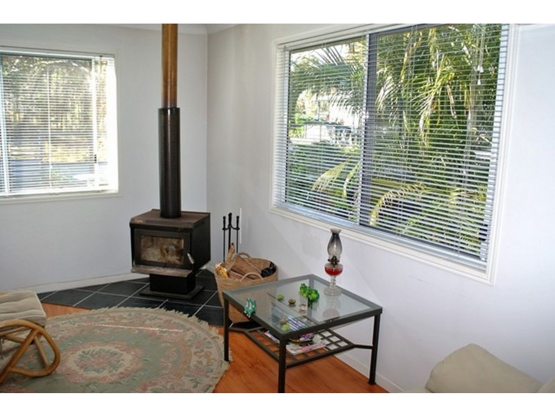 20 Devaney Street, Macleay Island QLD 4184