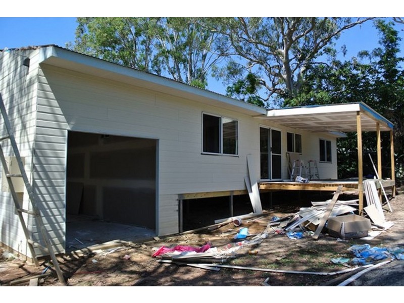 52 Cooee Crescent, Macleay Island QLD 4184