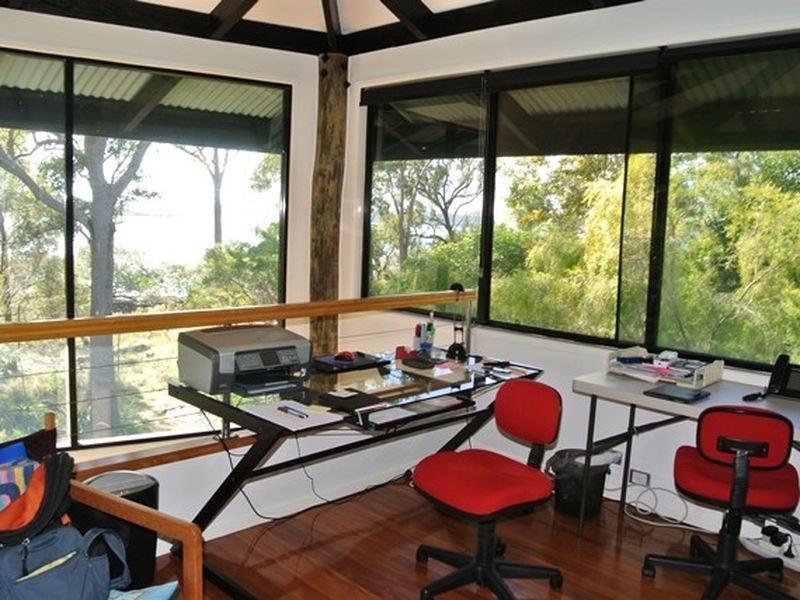 20 The Esplanade, Karragarra Island QLD 4184