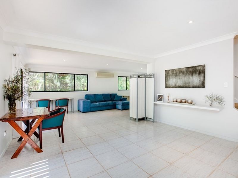 26 Treasure Island Avenue, Karragarra Island QLD 4184