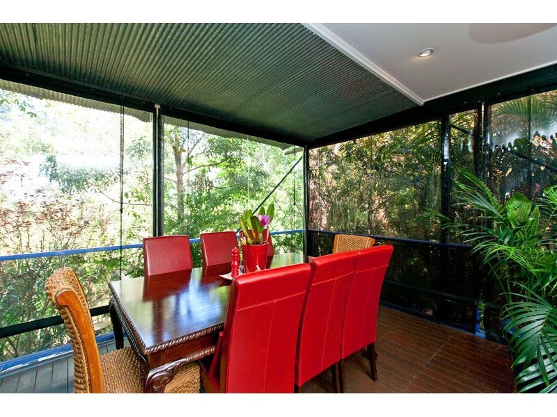 82 Treasure Island Avenue, Karragarra Island QLD 4184