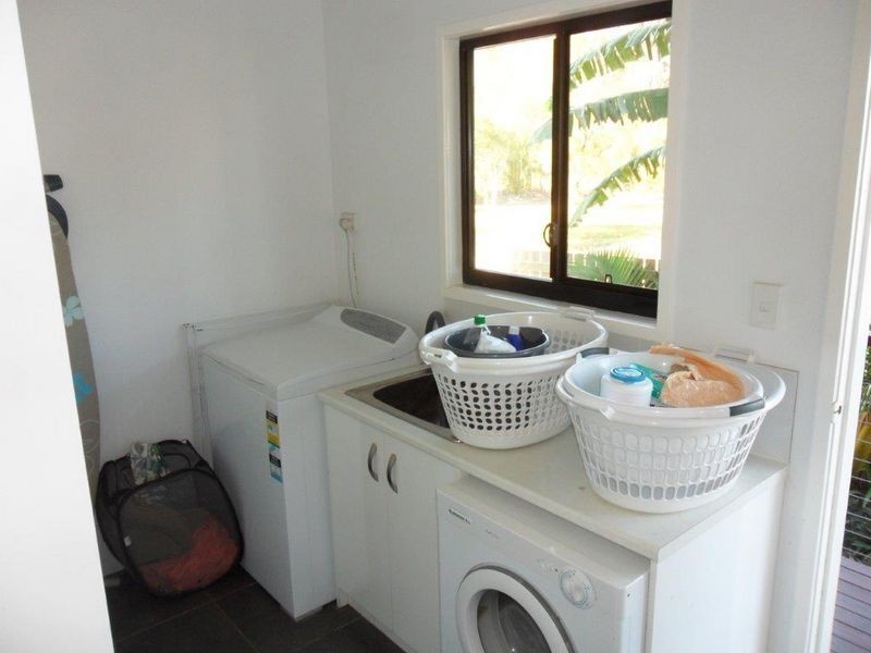 8 Nina Street, Karragarra Island QLD 4184