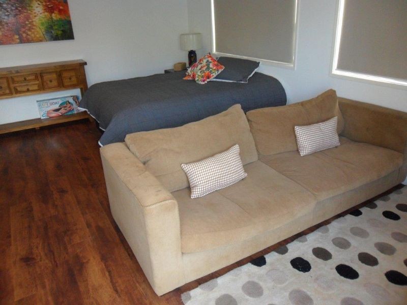 8 Nina Street, Karragarra Island QLD 4184