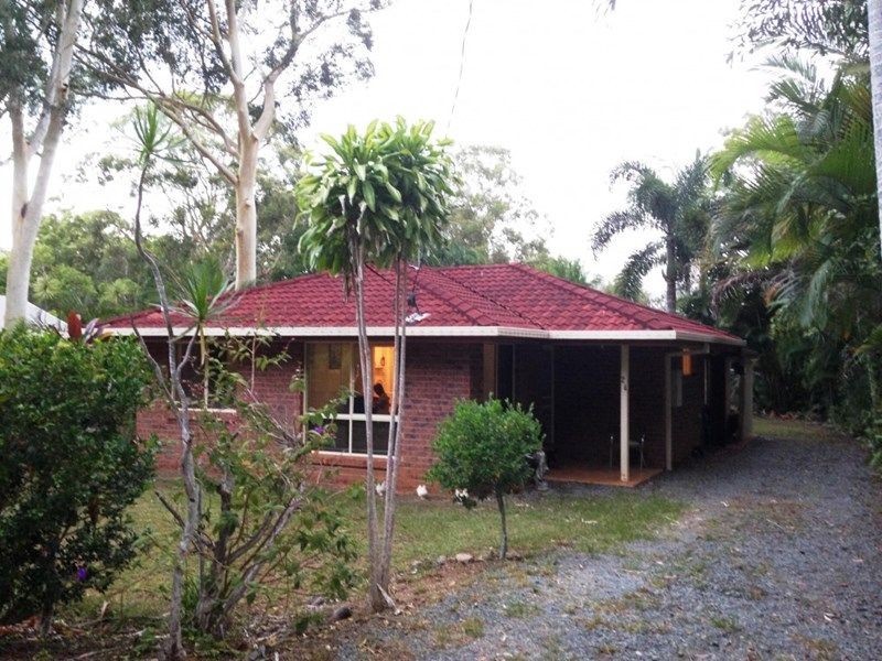 24 Treasure Island Avenue, Karragarra Island QLD 4184