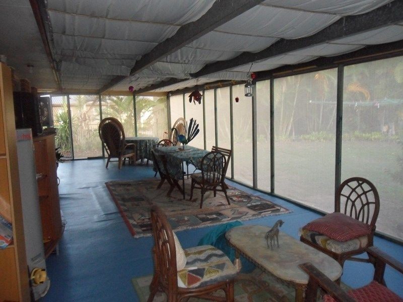 24 Treasure Island Avenue, Karragarra Island QLD 4184