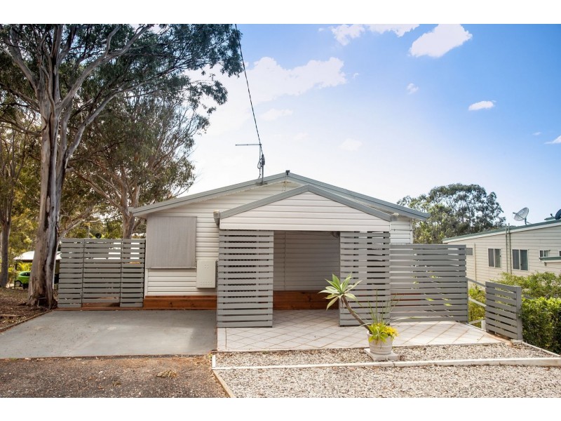 55 Seaward Drive, Russell Island QLD 4184