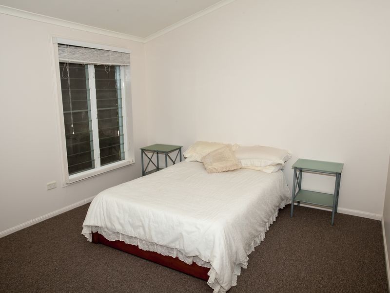 55 Seaward Drive, Russell Island QLD 4184