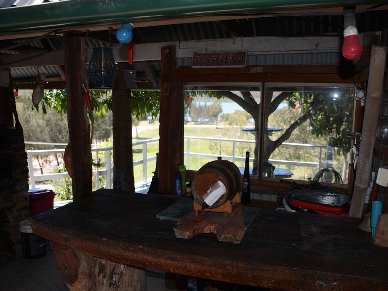 20 Crescent Drive, Russell Island QLD 4184