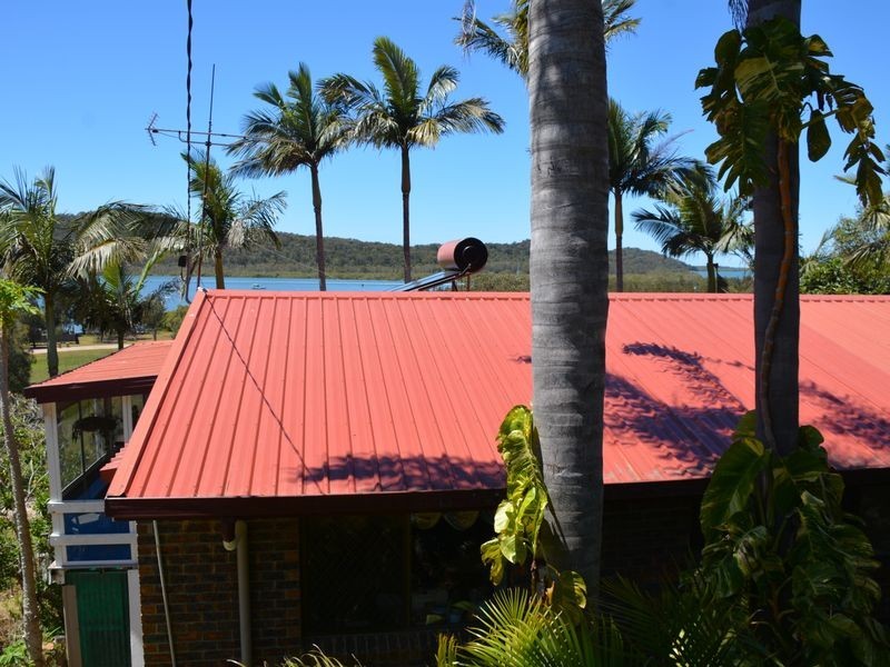 20 Crescent Drive, Russell Island QLD 4184