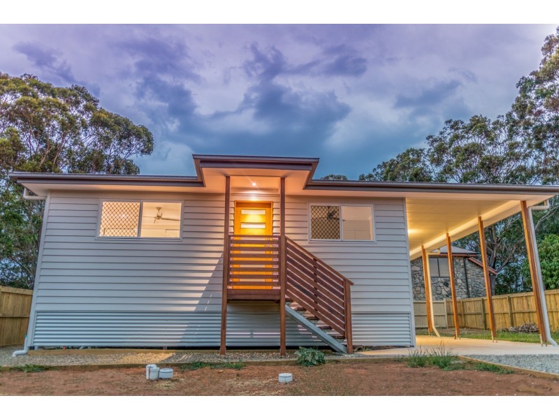 68 Jackson Road, Russell Island QLD 4184