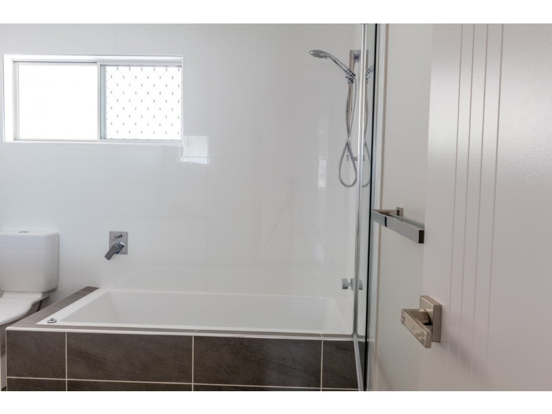 68 Jackson Road, Russell Island QLD 4184