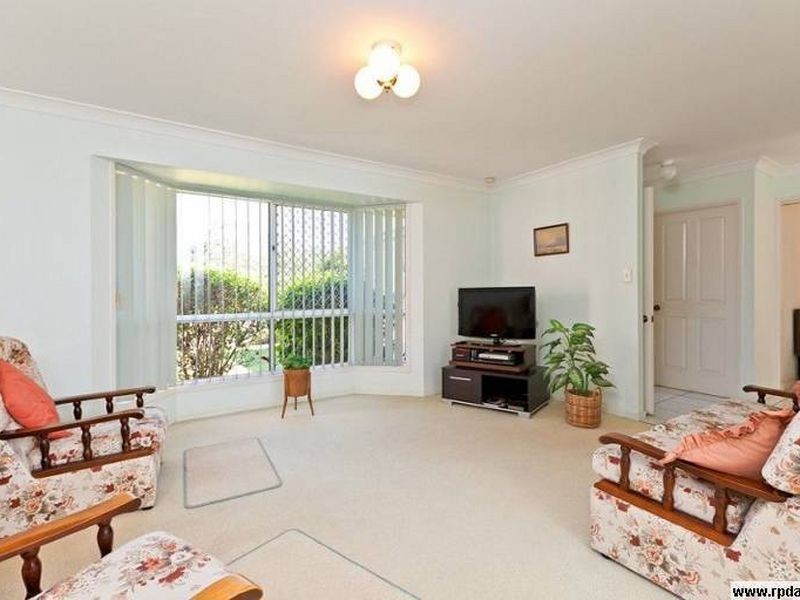 7 BUCKLER COURT, Redland Bay QLD 4165