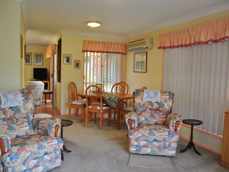 1 Buckler Court, Redland Bay QLD 4165
