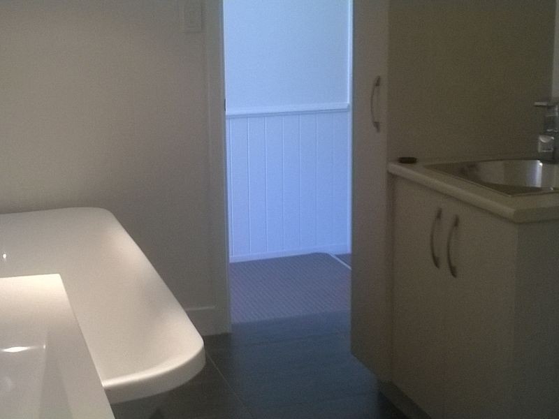 303 ESPLANANDE, Redland Bay QLD 4165
