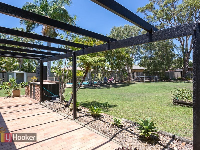 2 Wisteria Court, Victoria Point QLD 4165