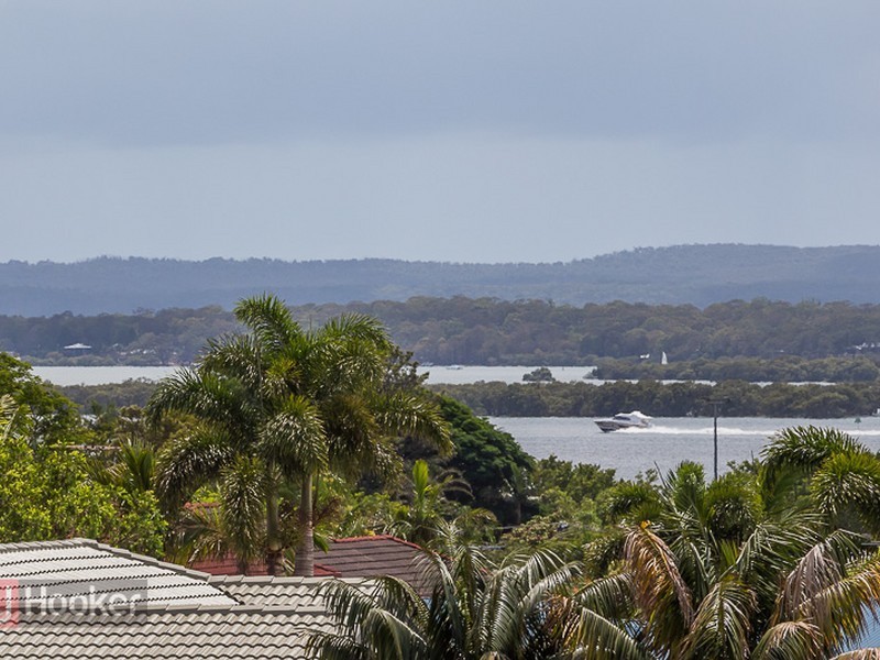 14 Viewfield Street, Redland Bay QLD 4165