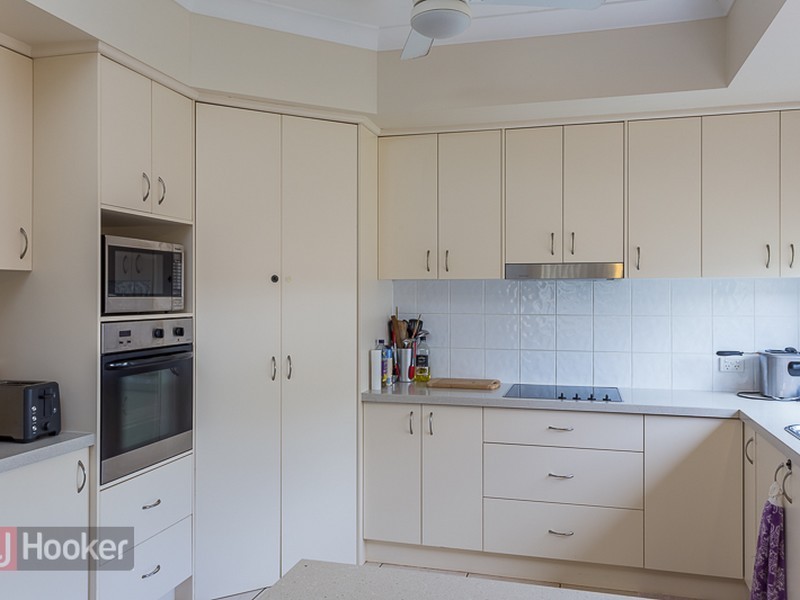 14 Viewfield Street, Redland Bay QLD 4165