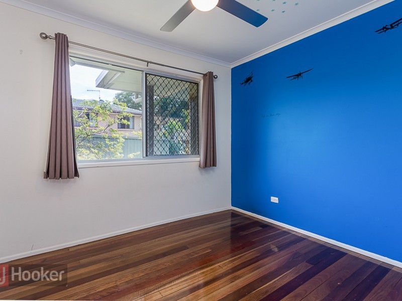 11 Wilkie Street, Redland Bay QLD 4165