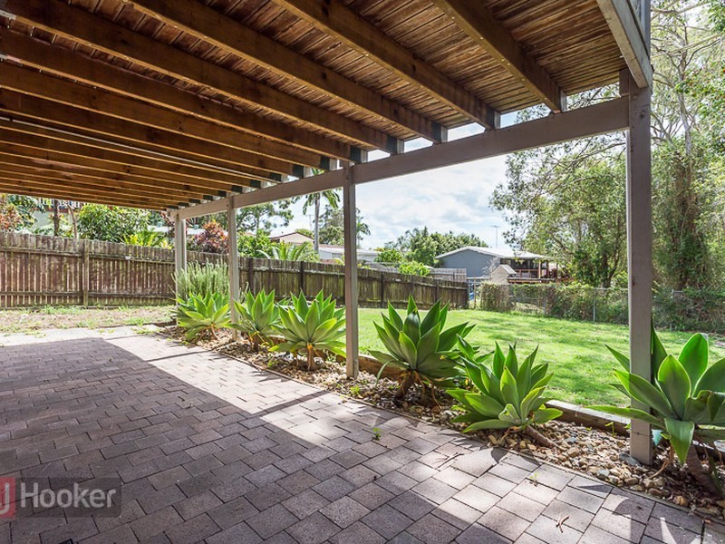 11 Wilkie Street, Redland Bay QLD 4165