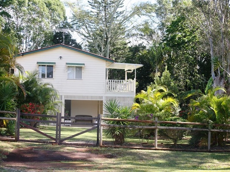 5-9 Barry Street, Macleay Island QLD 4184