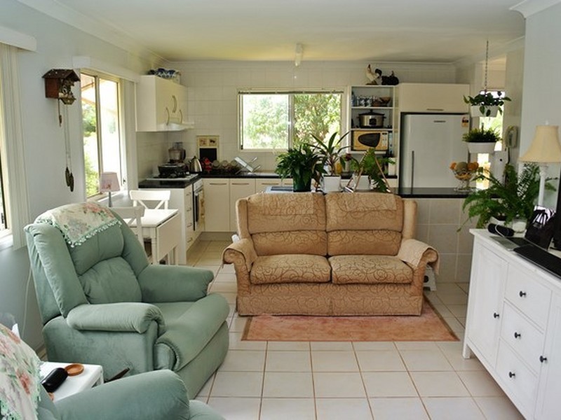 5-9 Barry Street, Macleay Island QLD 4184