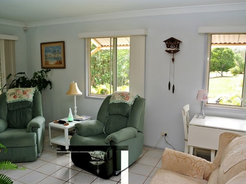 5-9 Barry Street, Macleay Island QLD 4184