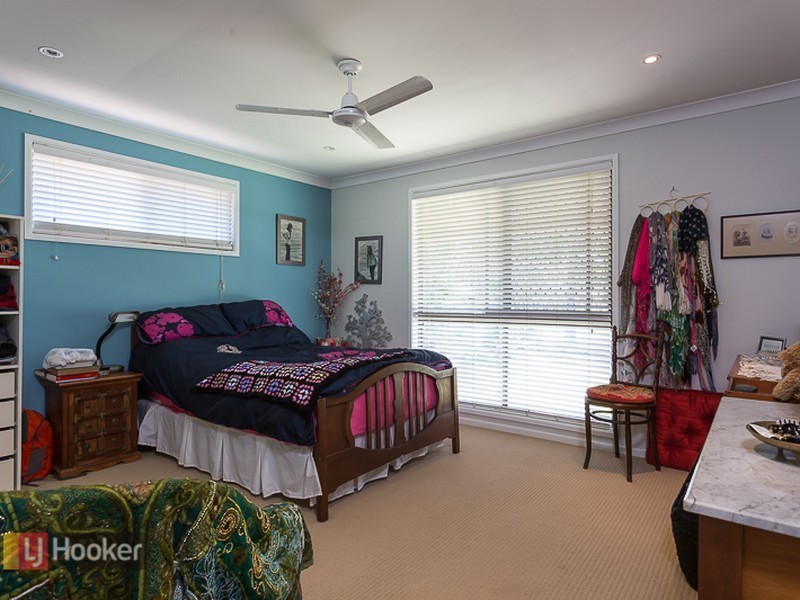 60 Mill Street, Redland Bay QLD 4165