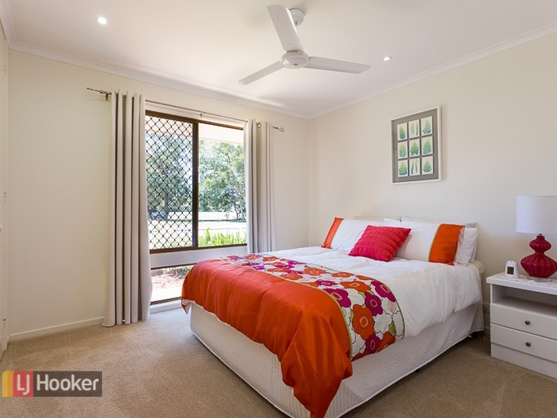 64 Peel Street, Redland Bay QLD 4165