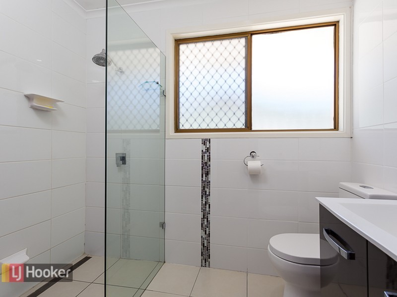 64 Peel Street, Redland Bay QLD 4165