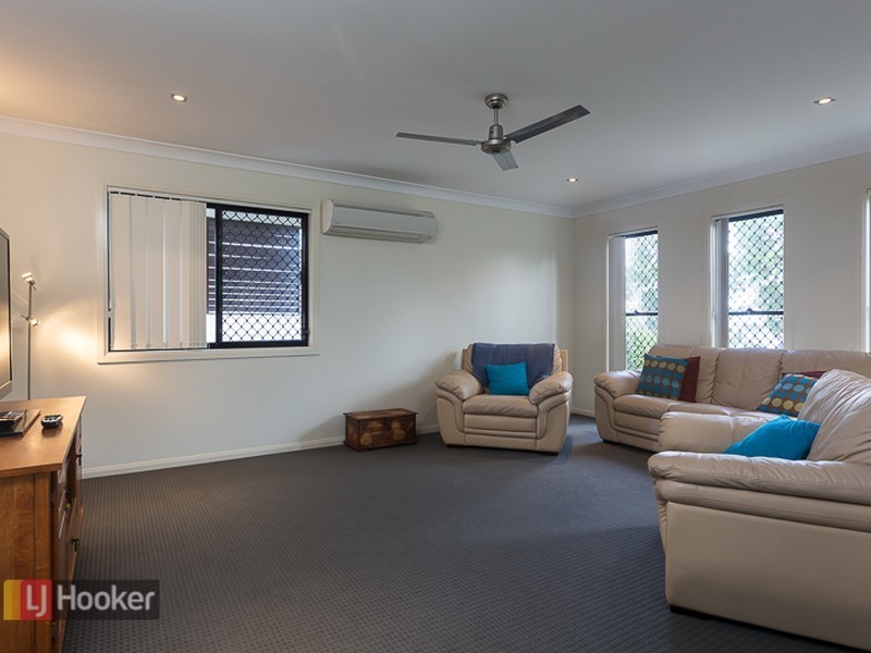 16 Foote Street, Redland Bay QLD 4165