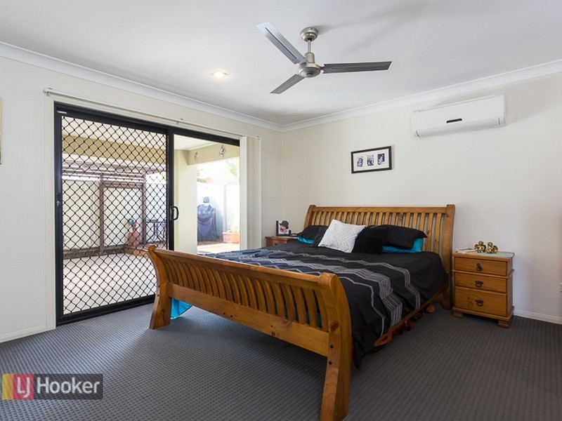 16 Foote Street, Redland Bay QLD 4165