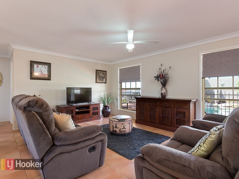13 Newlands Street, Redland Bay QLD 4165