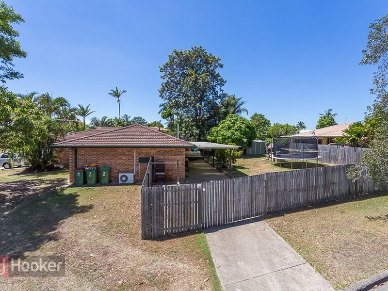 33 Magnolia Parade, Victoria Point QLD 4165