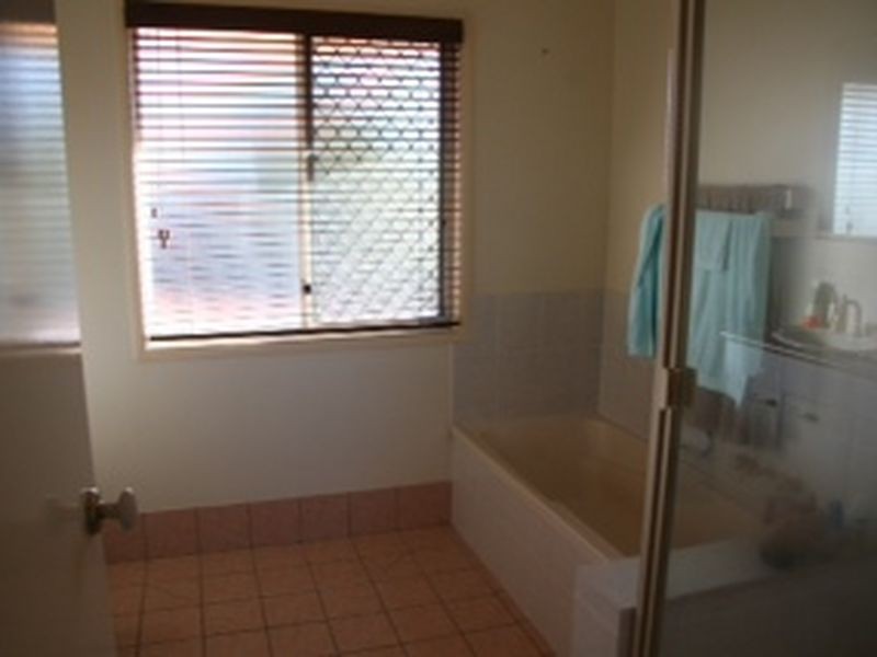 34 Silkyoak Way, Albany Creek QLD 4035