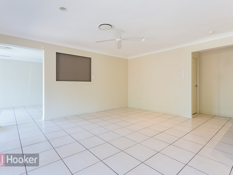 27 Caswell Crescent, Redland Bay QLD 4165