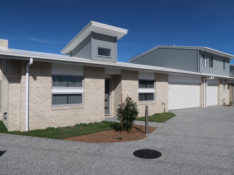 Unit 1/113-117 Broadwater Terrace, Redland Bay QLD 4165