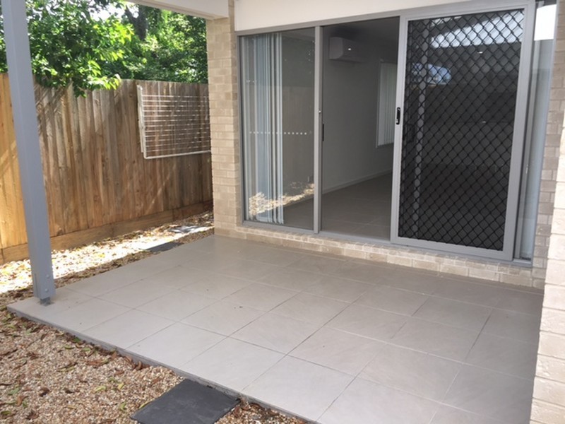 Unit 3/113-117 Broadwater Terrace, Redland Bay QLD 4165